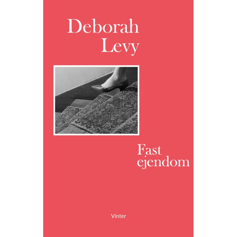 Deborah Levy, Fast ejendom